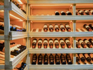 Depozitarea vinului: Importanța păstrării acestei băuturi în locuri special amenajate