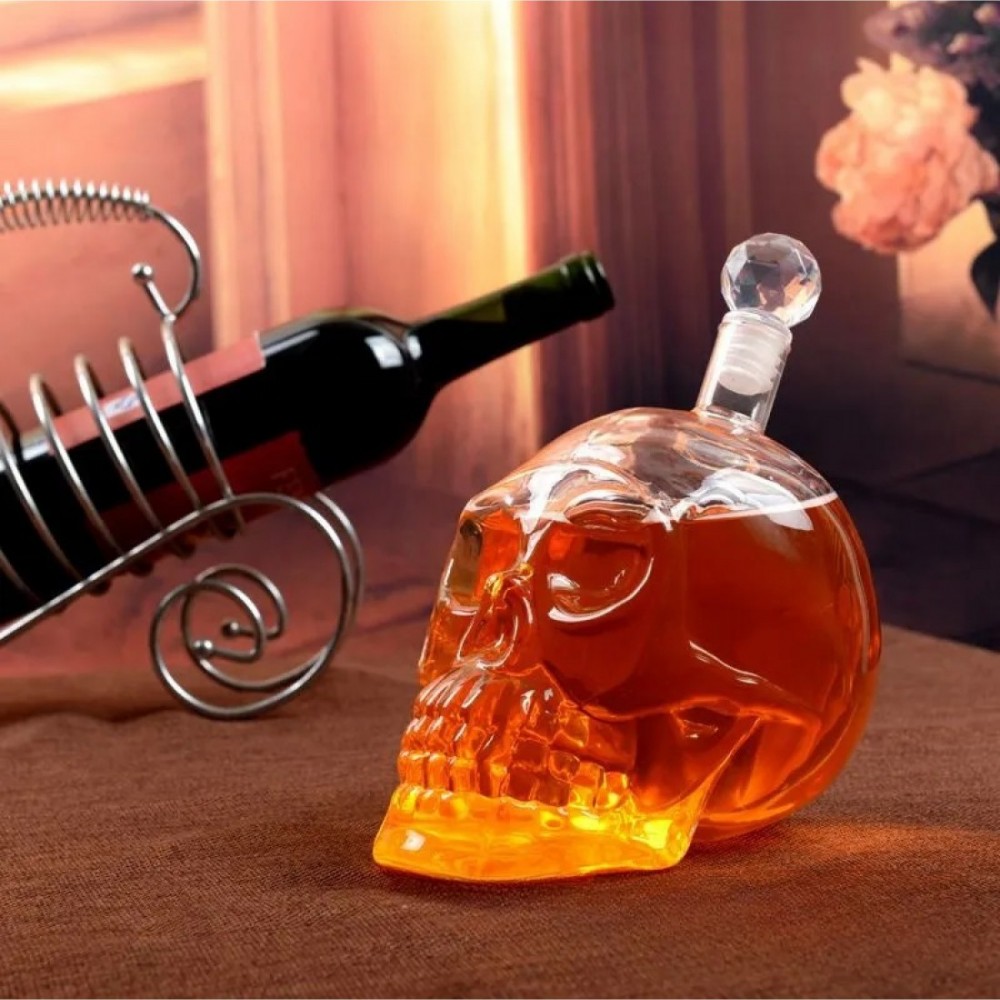 Decantor din sticla 1000 ml in forma de craniu