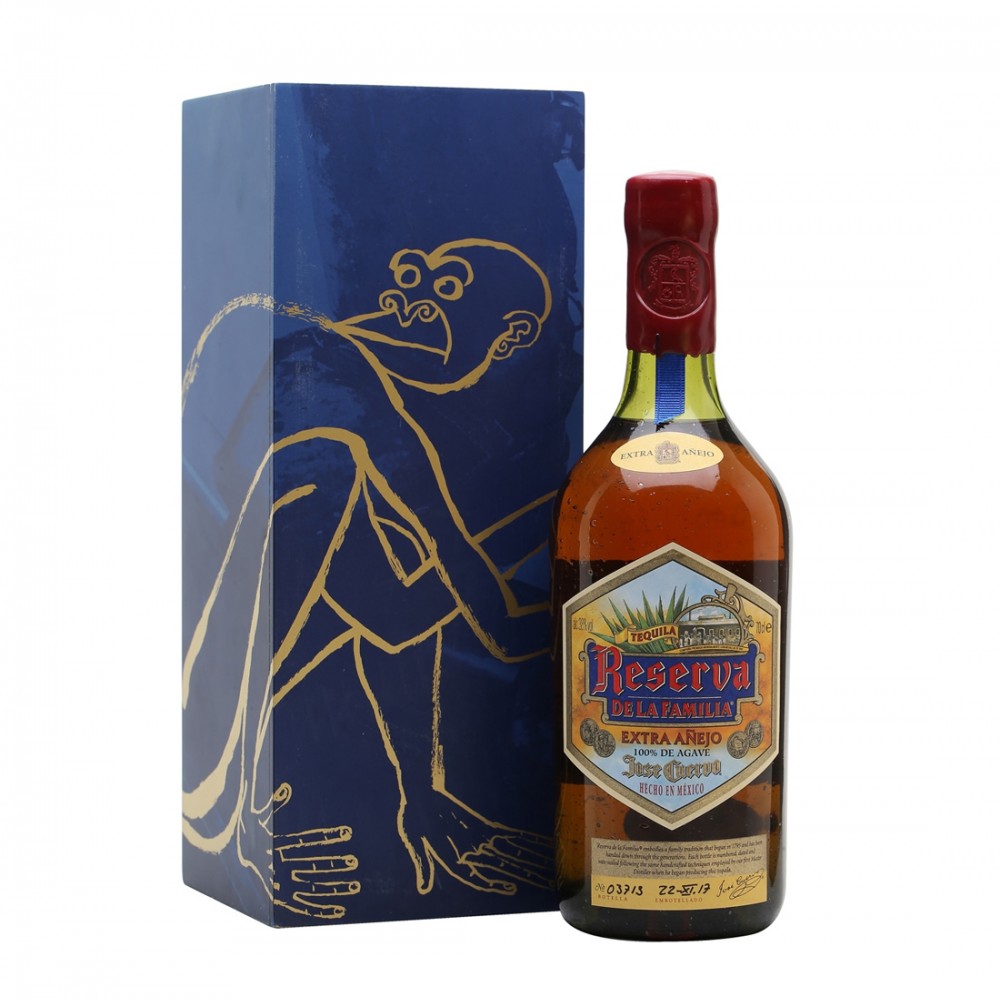 Tequila Jose Cuervo Reserva de la Familia 0.7L